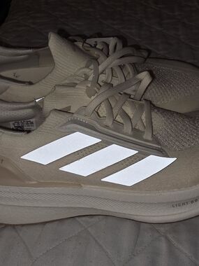 adidas gazelle silver green womens Shop Off White Mens adidas NMD R1 Lace Up Sneakers – Shoebacca main image 0